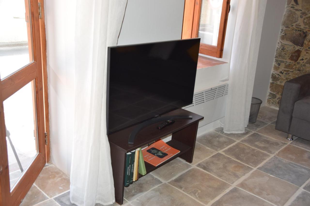Apartmán Konatzin Tou Massou By Raise Moutoullas Exteriér fotografie
