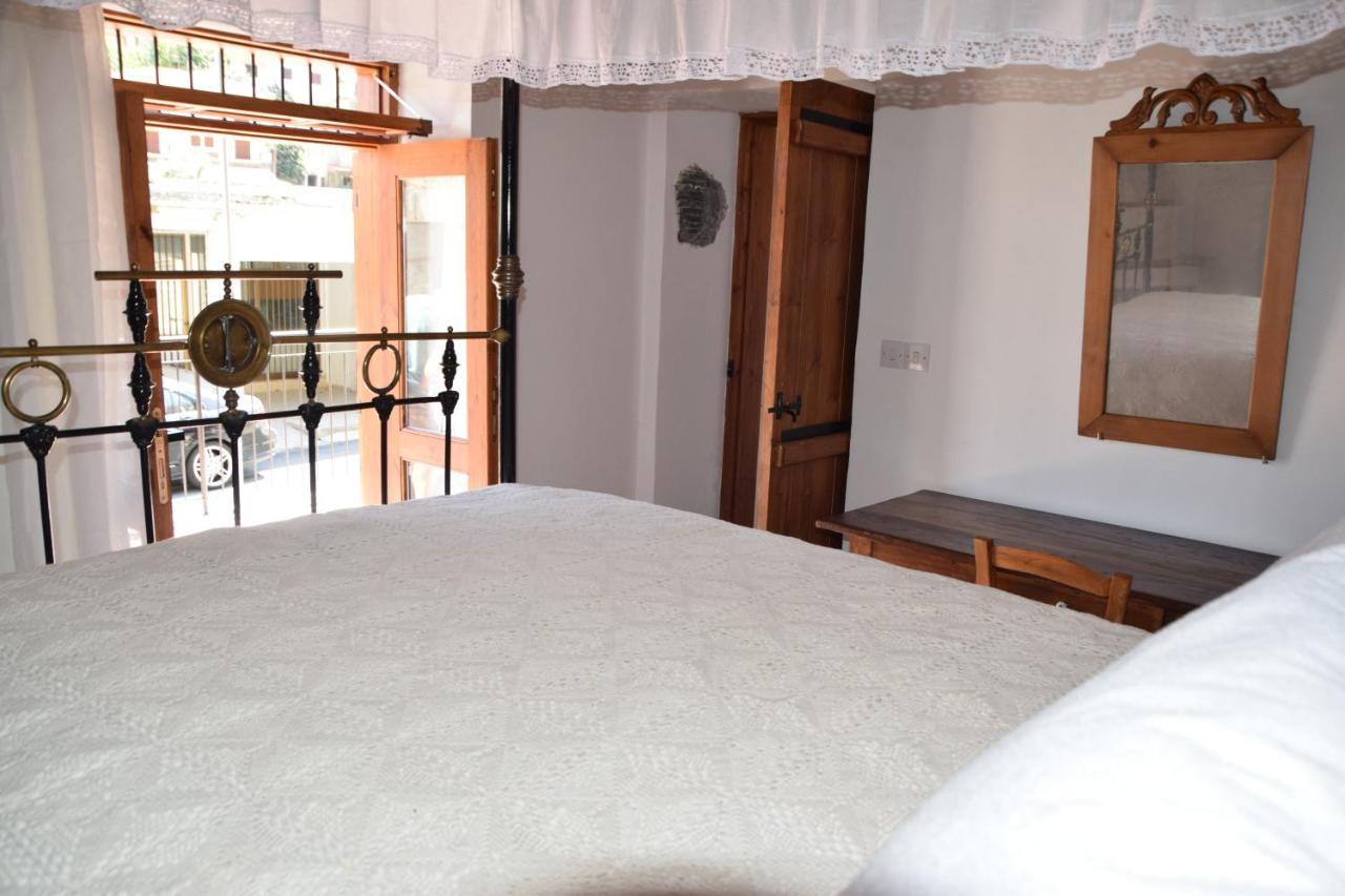 Apartmán Konatzin Tou Massou By Raise Moutoullas Exteriér fotografie